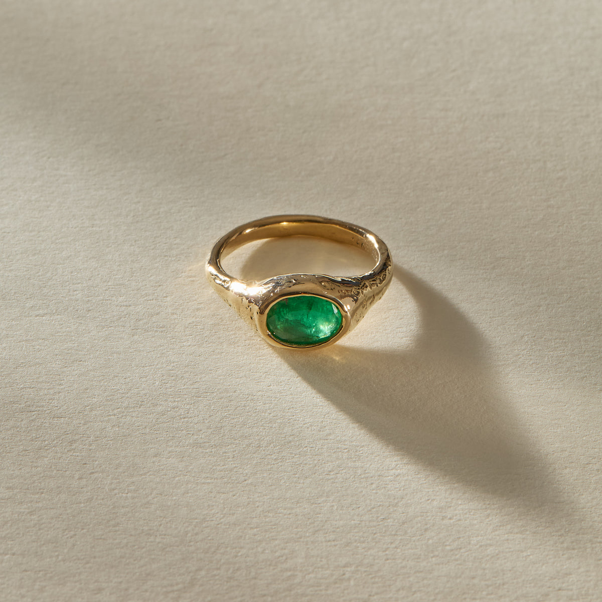 Fura Emerald Textured Signet Ring | OOAK