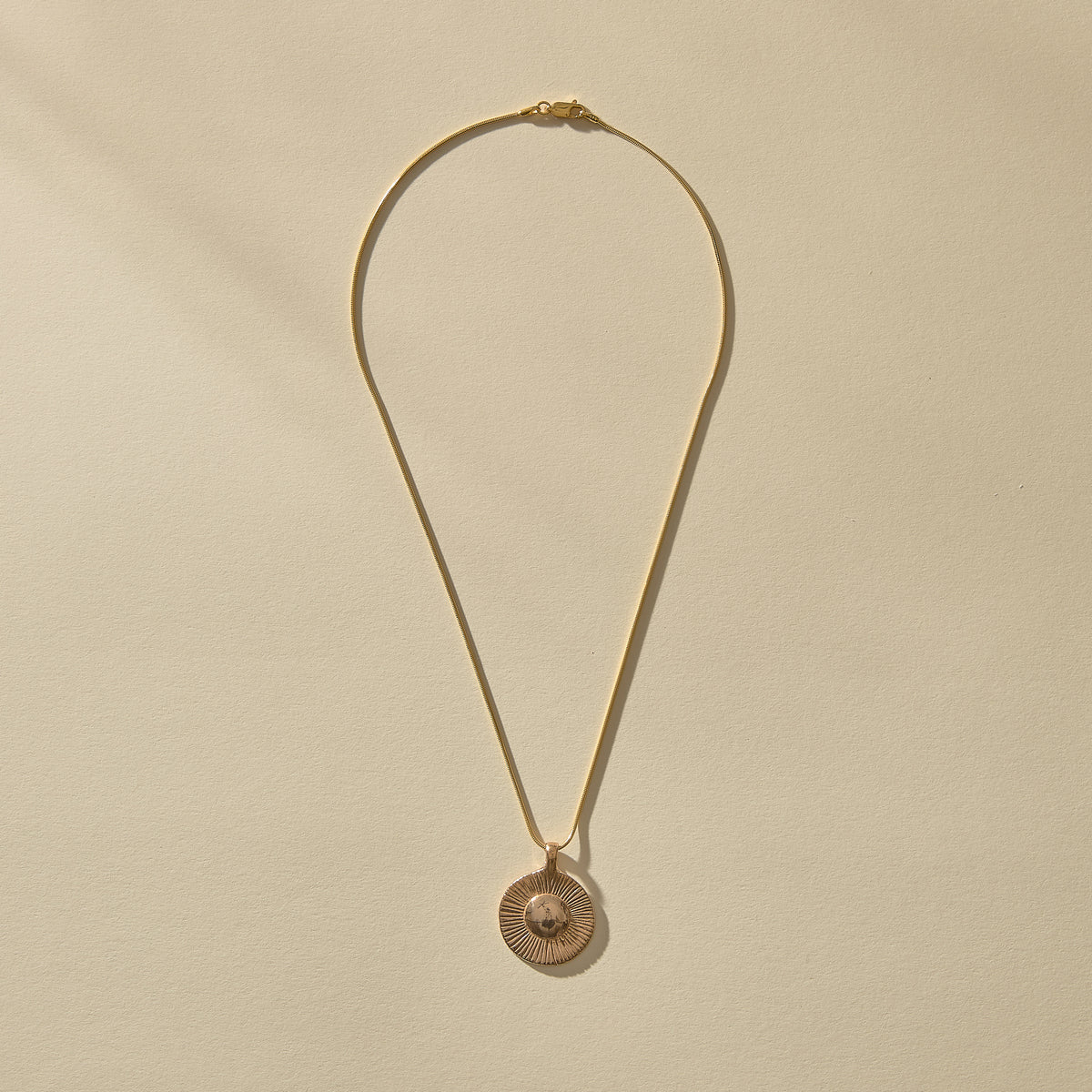 Heart of the Sun Necklace | Bronze