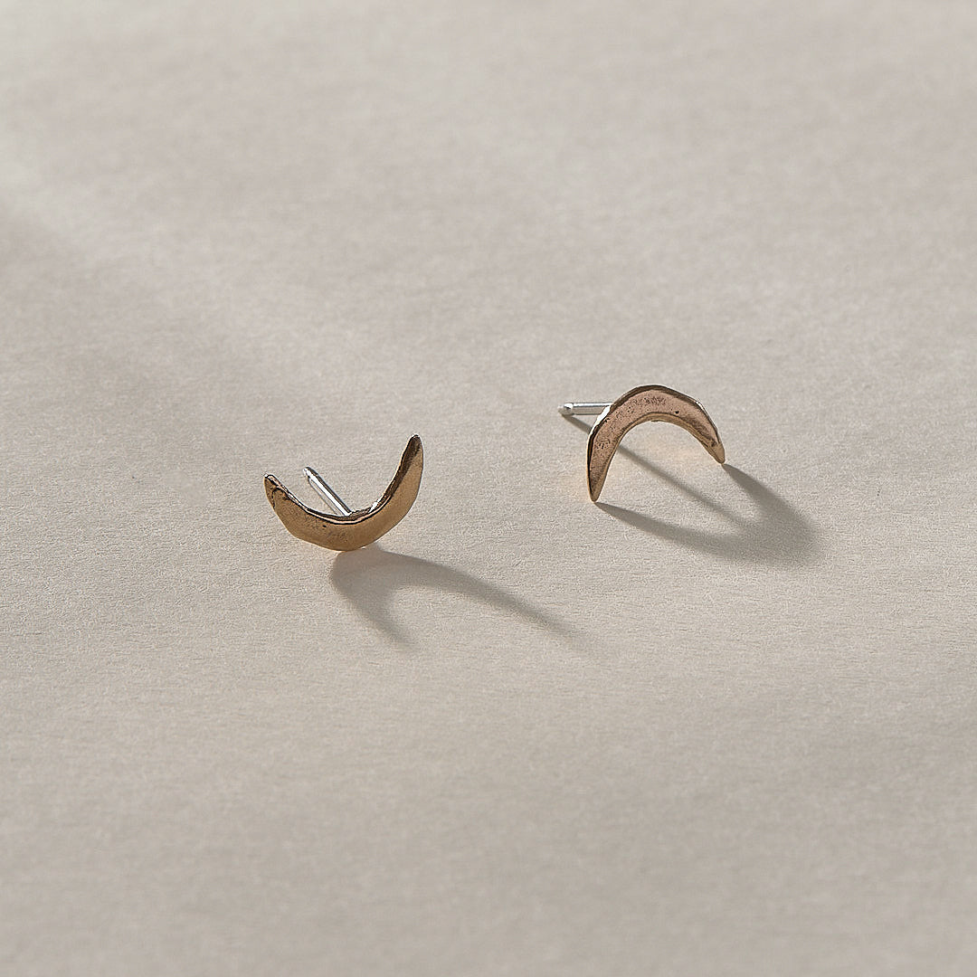 Moon Studs | Bronze