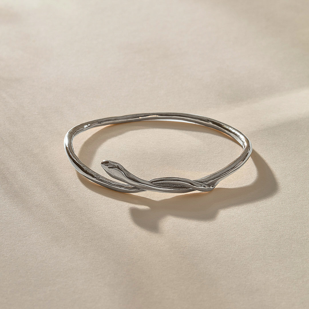 Serpent Bangle | Silver
