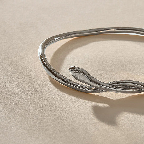 Serpent Bangle | Silver