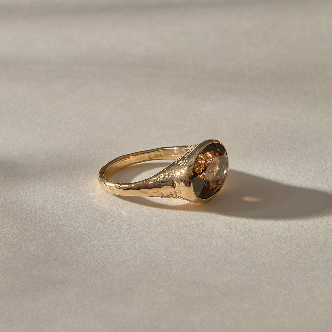Smoky Quartz Signet Ring | Gold