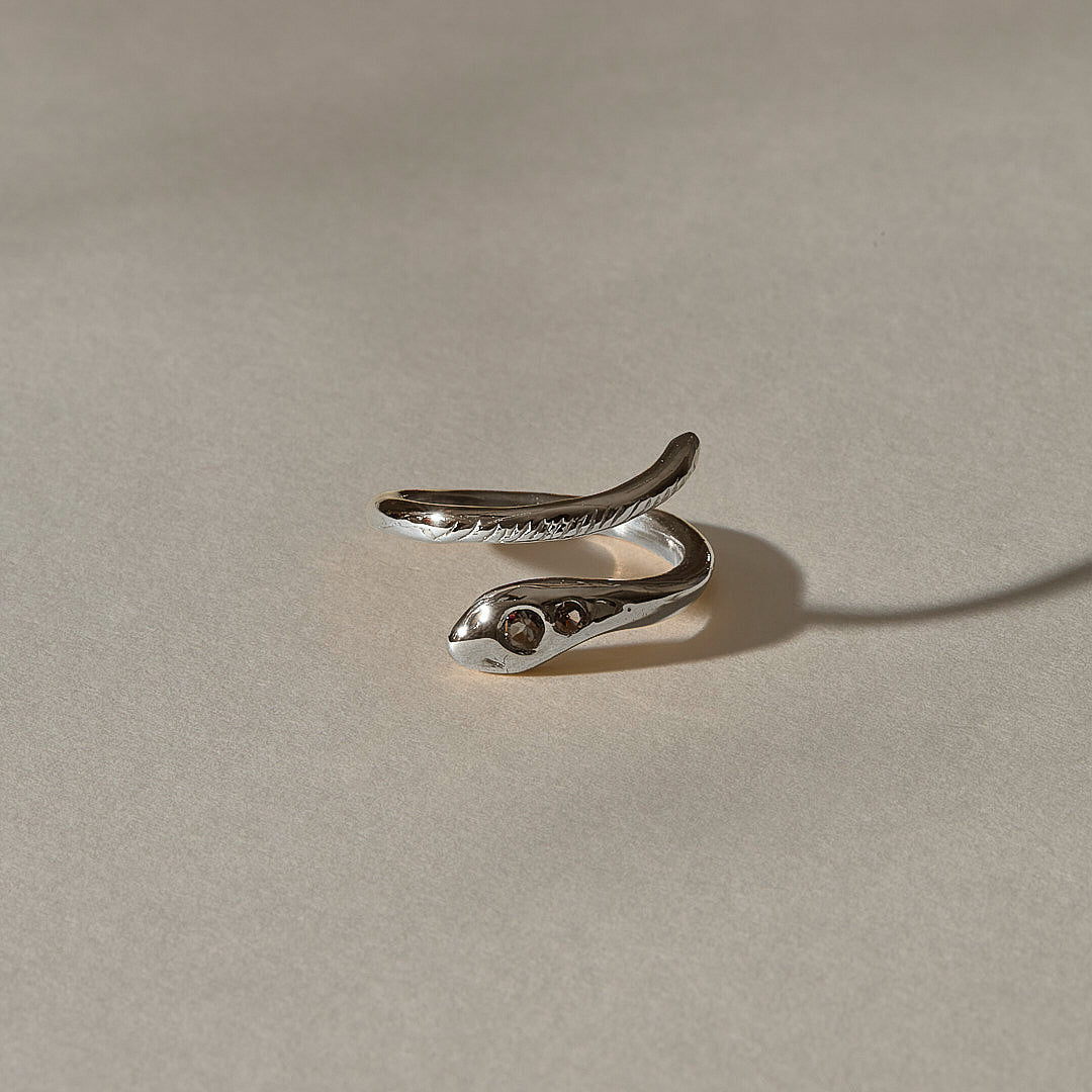 Stoned Serpent Ring | Silver