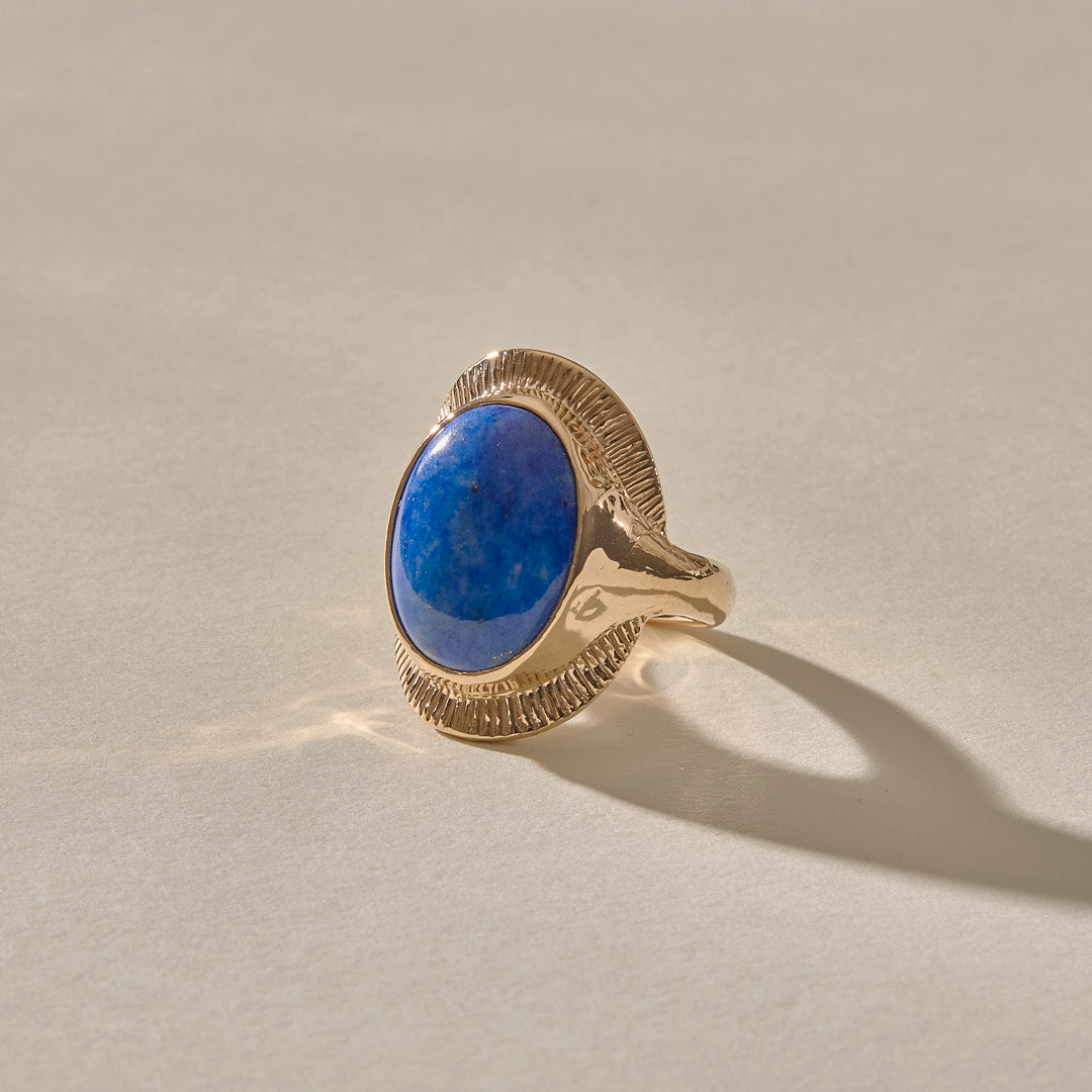 Inanna Lapis Shield Ring | Gold