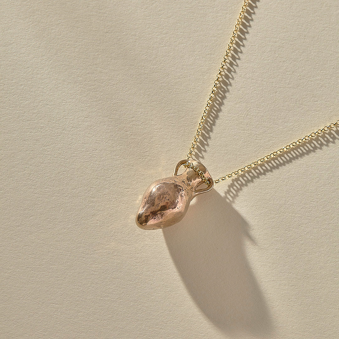 Amphora Necklace | Bronze