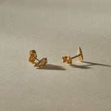 Arrowhead Studs | Gold