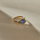 Umba Sapphire Signet Ring