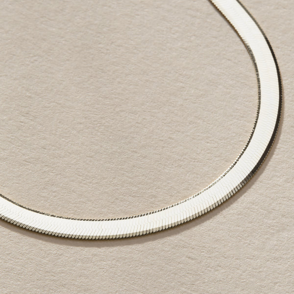 Fehu 2.7mm Herringbone Necklace | Silver