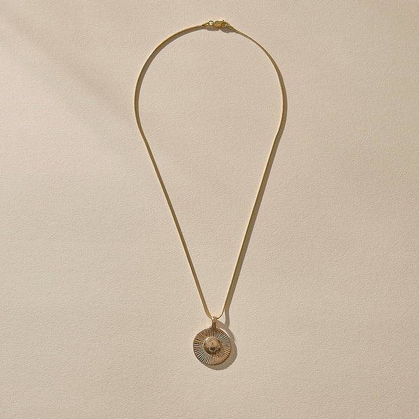 Heart of the Sun Necklace | Gold