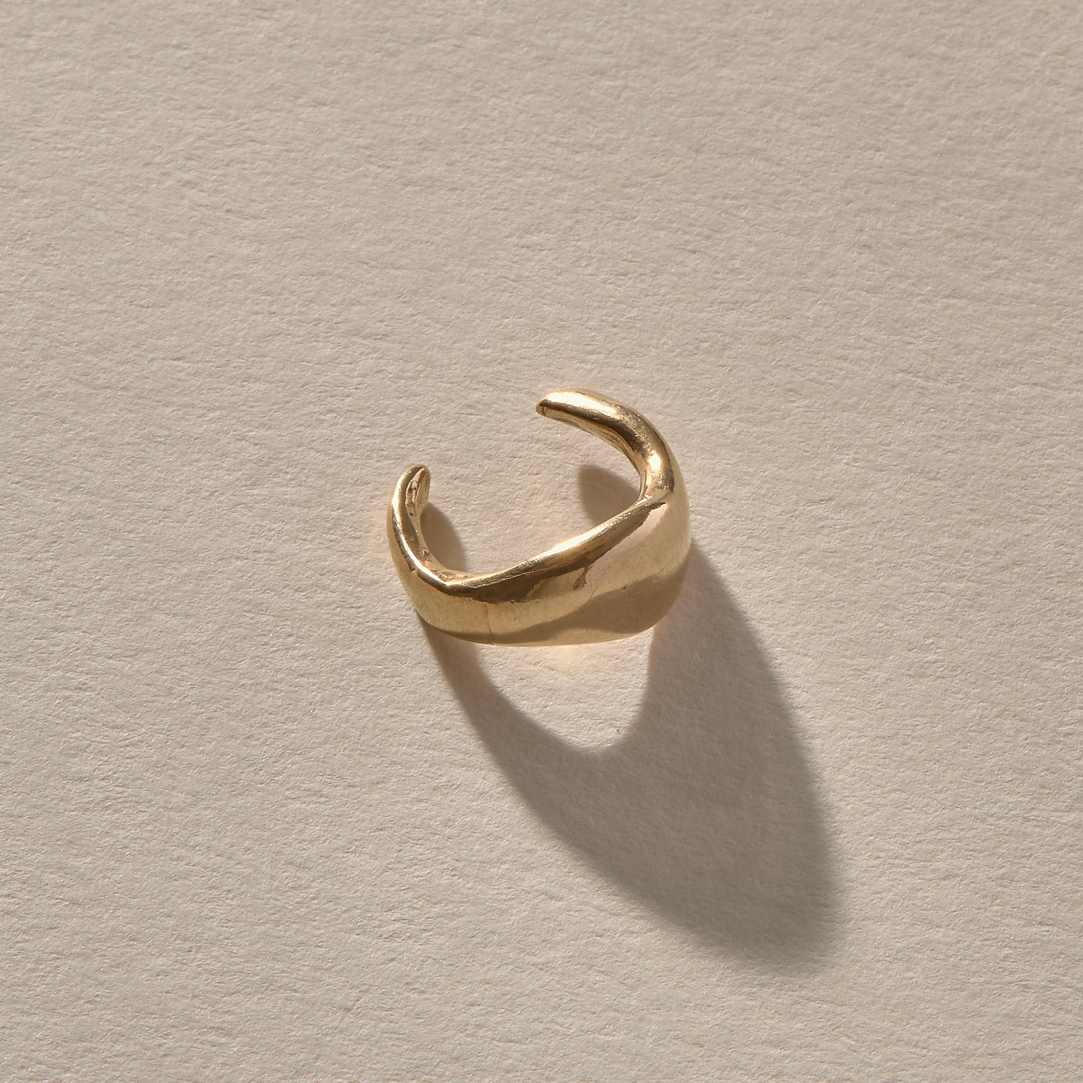 Inanna Ear Cuff | Gold
