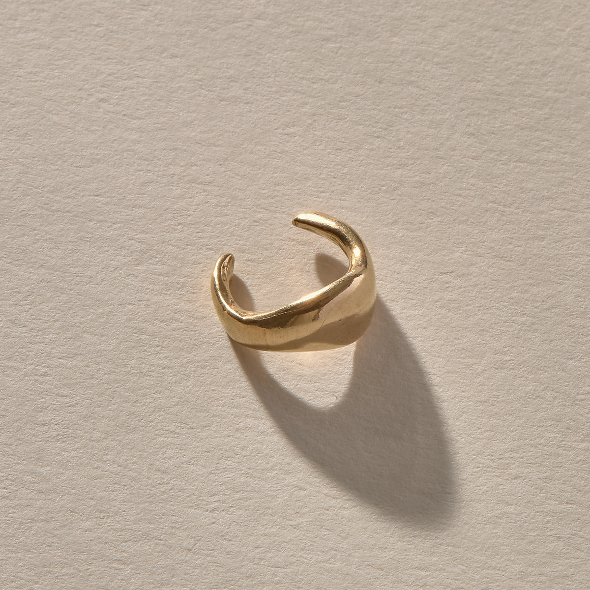 Inanna Ear Cuff | Gold