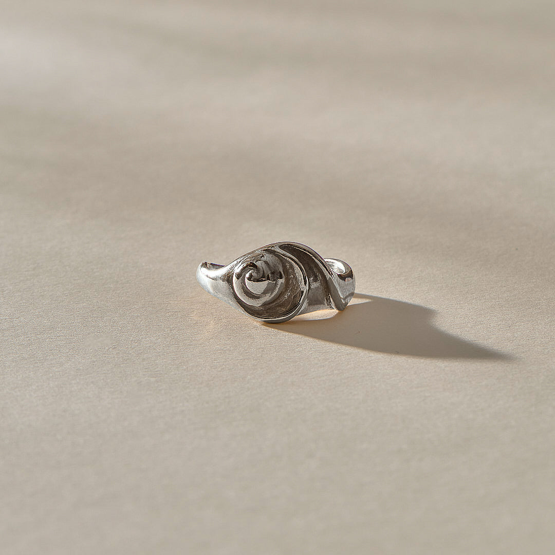 Neptune Shell Ring | Silver