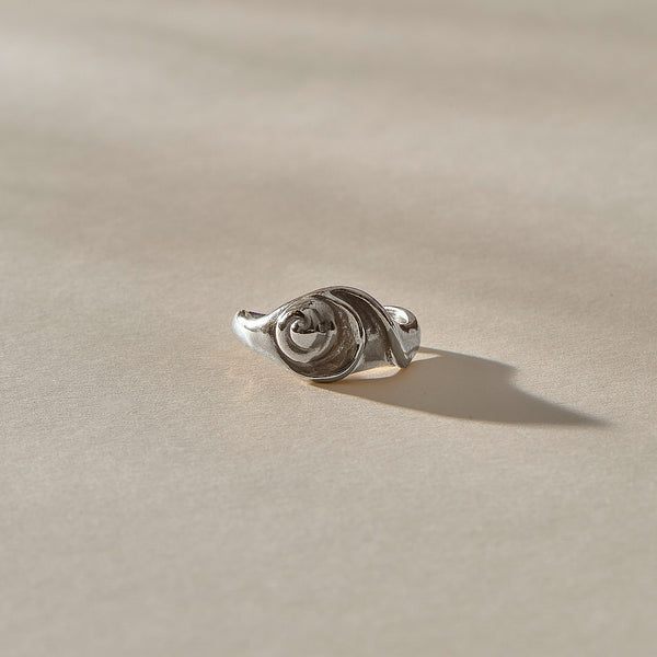 Neptune Shell Ring | Silver