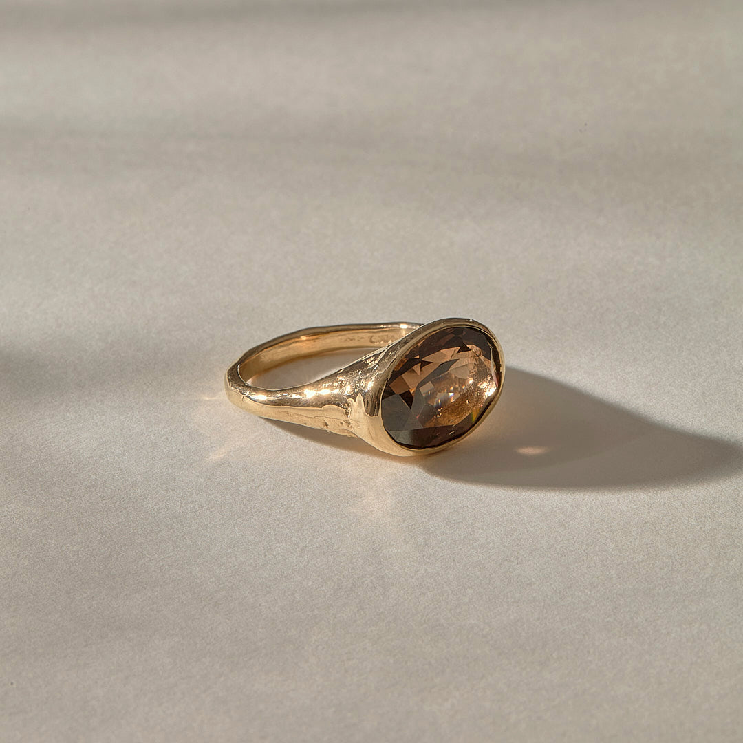 Smoky Quartz Signet Ring | Gold