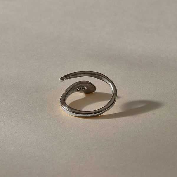 Stoned Serpent Ring | Silver